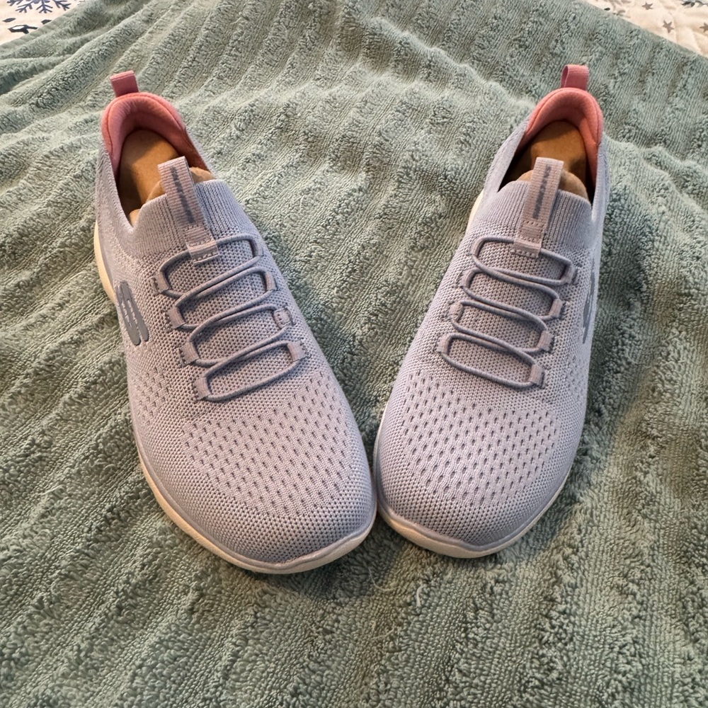 Skechers Light Blue Sneakers Never Worn